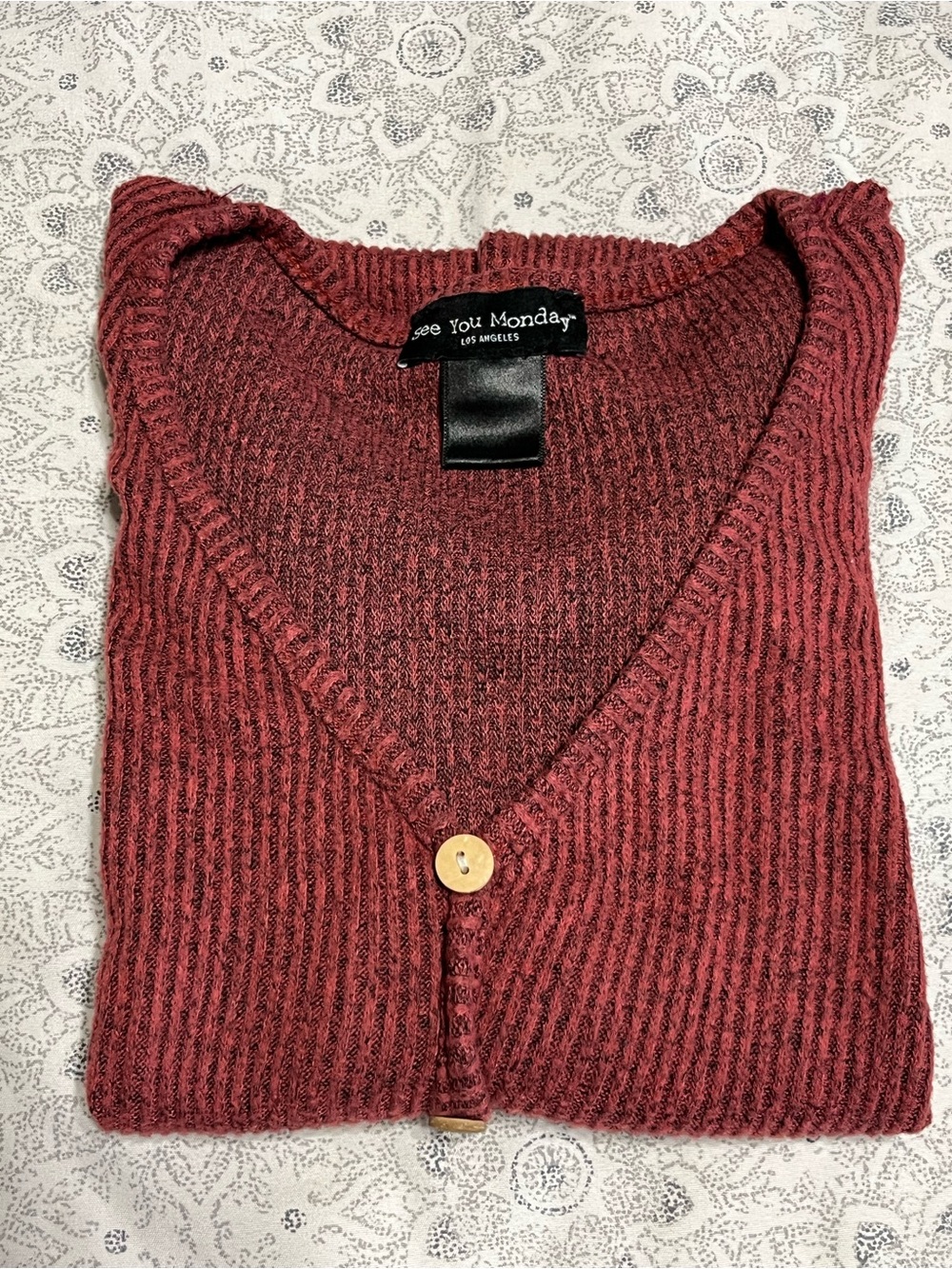 Ribbed Button-Front Cropped Top - Picture 6 of 6